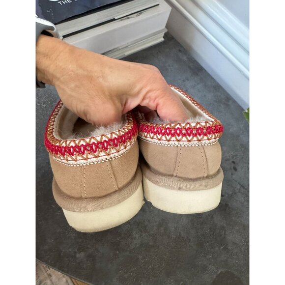 Women's UGG Tasman Sand Size 7 - Picture 5 of 7